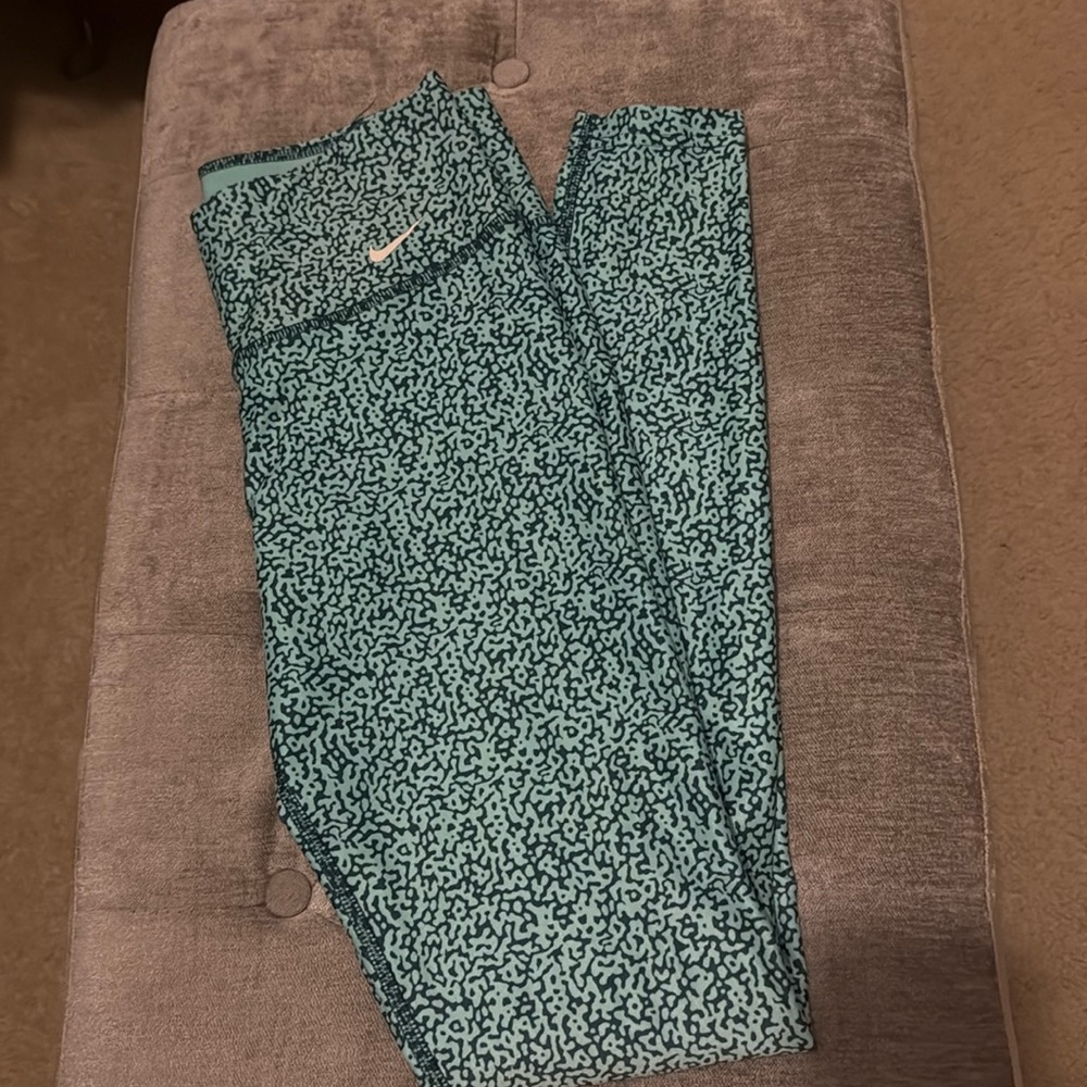 Nike Fri-fit XS